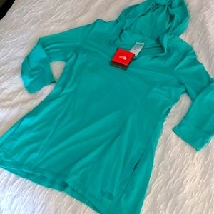 North Face yoga hooded tunic w/pockets